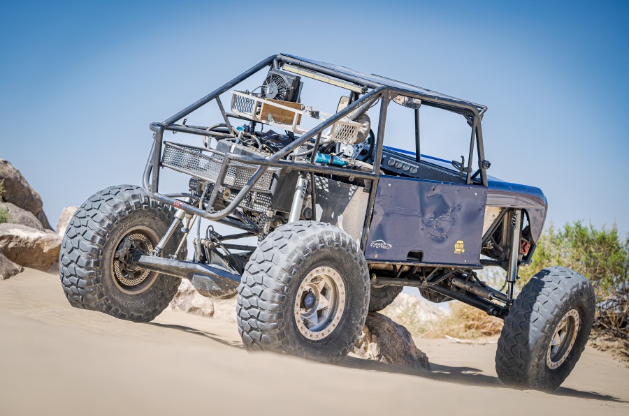 Twisted Customs Crawler - Blue Bronco